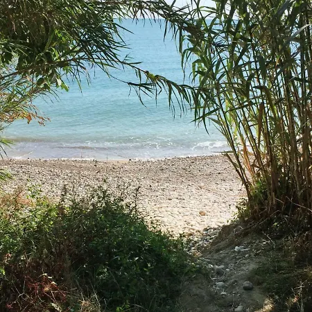 Locazione Turistica Baia Petrosa.2 아파트 *